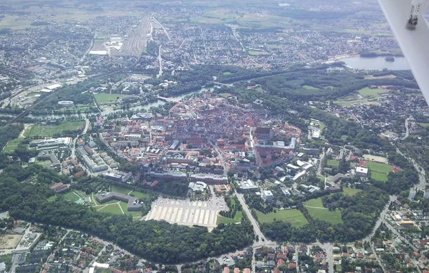 Flugzeug-Rundflug "über Ingolstadt" Greding (45 Min.) - 3