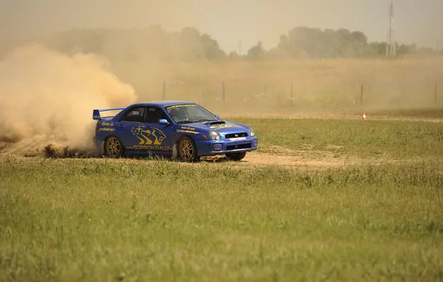 Rallye fahren (Subaru Impreza STI - 5 Rdn) in der Nähe von Sopron - 1