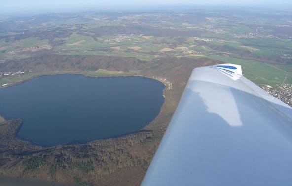 Flugzeug-Rundflug Sankt Augustin über den Rhein für 2