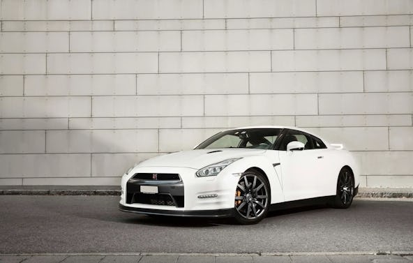 Sportwagen Nissan GT-R Black fahren Au (3 Std.)