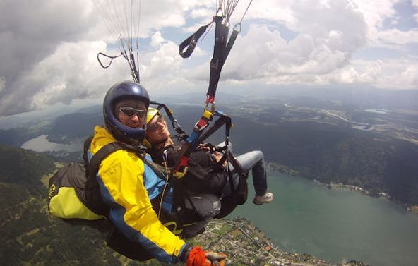 Gleitschirm Tandemflug Bodensdorf für 2 (Winter)