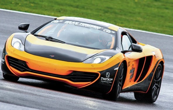 Rennstreckentraining McLaren MP4-12C (3 Rdn) Spreewaldring
