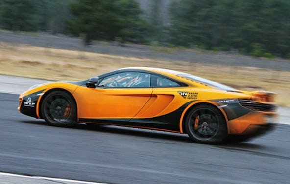 Rennstreckentraining McLaren MP4-12C (4 Rdn) Spreewaldring
