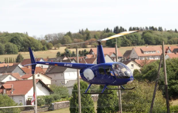 Hochzeits–Rundflug Koblenz-Winningen für 2 (30 Min.) - 3