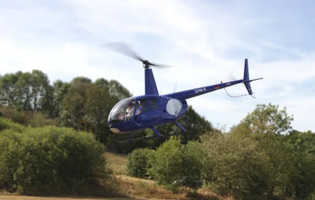 Romantik-Hubschrauber-Rundflug Winningen-Koblenz für 2 (20 Min.) - 4