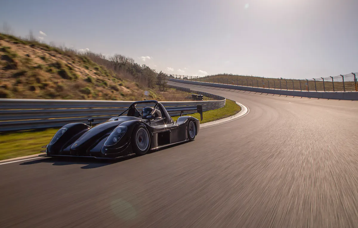 Renntaxi Radical SR3 3 Runden Le Mans - 5