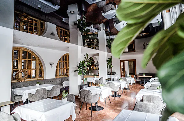 Übernachtung in der Spa-Suite & Dinner bei Passau für 2 - 8