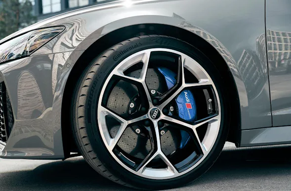 Audi RS6 Instruktorfahrt München (1 Std.)