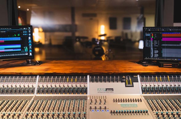 Behind the scenes Musikstudio Pulheim