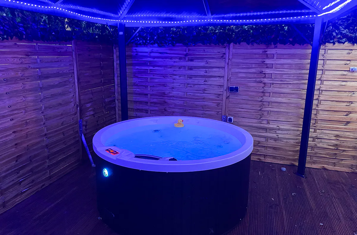 Bubble Hotel mit Apartment und Whirlpool Raum Gerolstein für 2 (1 Nacht) - 25