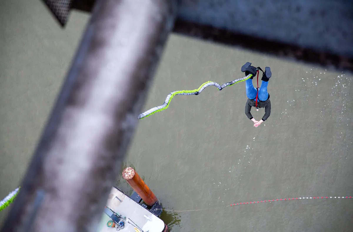 Bungee Jumping Hafenkran Hamburg - 2