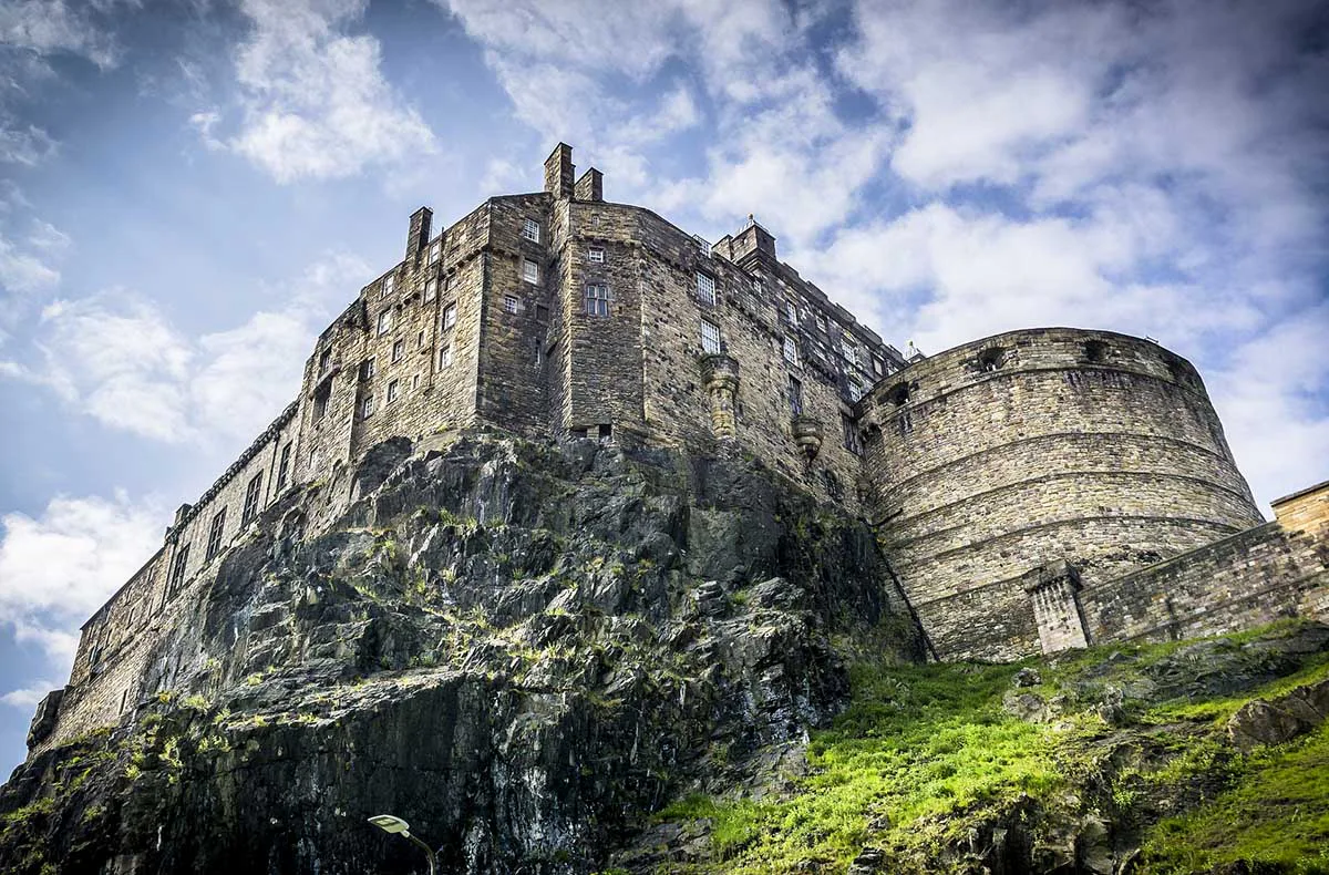 Drehortreise Outlander Schottland für 2 (7 Nächte) - 1