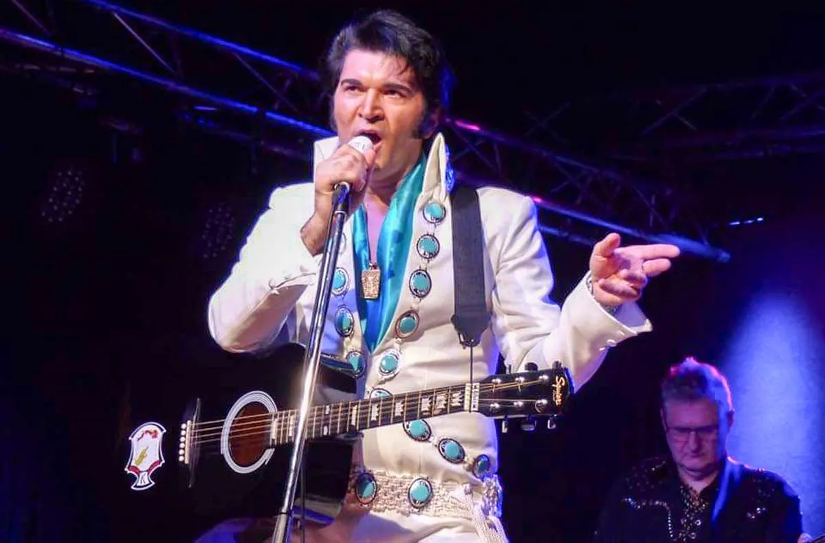 Elvis Dinner Show für 2 - 4