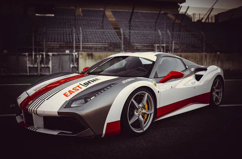 Ferrari Renntaxi Oberlungwitz (4 Rdn.)