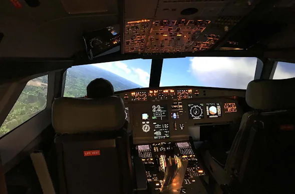 Flugsimulator Hamburg (A320 - Economy lang)