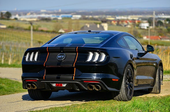 Ford Mustang GT fahren bei Wien (8 Std.)