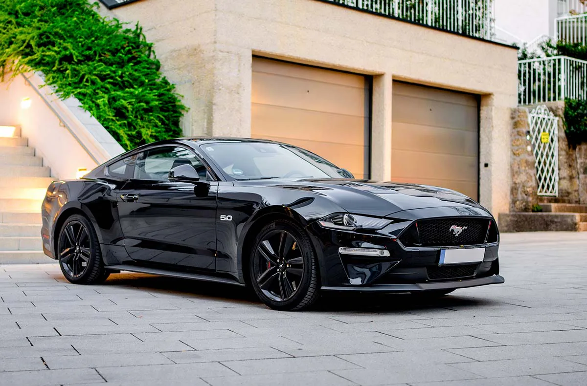 Ford Mustang 5.0 V8 mieten Freilassing (Wochenende) - 1