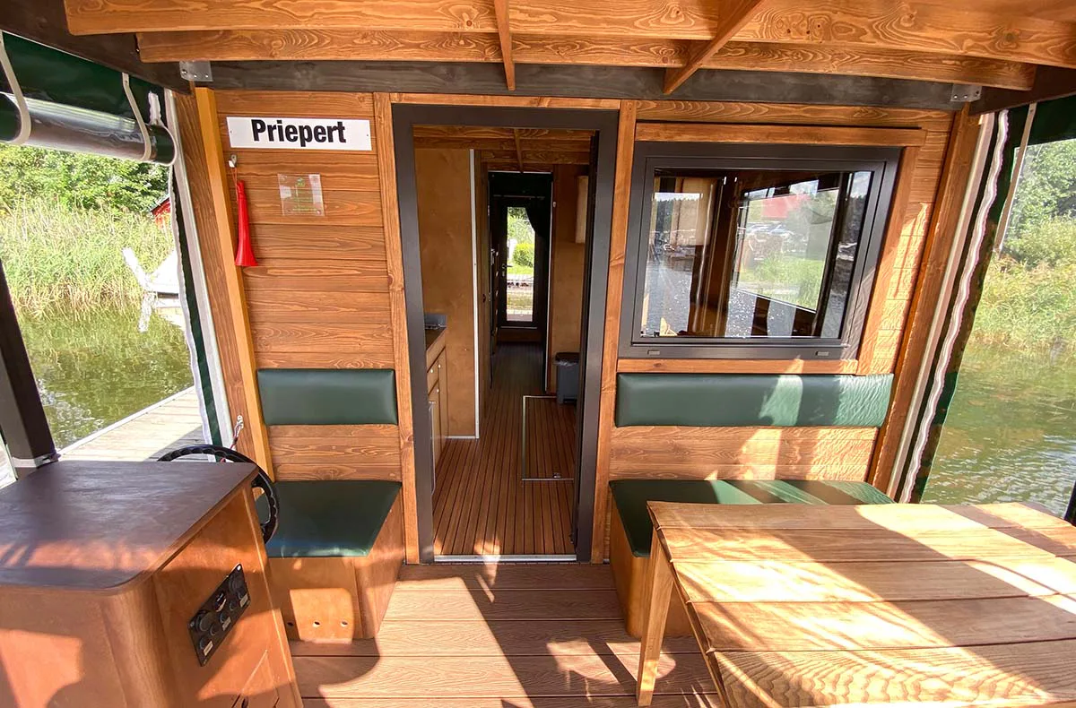 Hausboot Urlaub für 6 (4 Nächte) Priepert (6 Plätze - D7) - 2