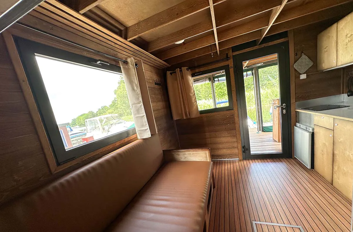 Hausboot Urlaub für 6 (4 Nächte) Storkow (6 Plätze - D9) - 3