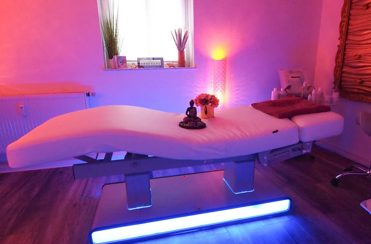 HypnoTouch™ Massage Hamburg - 5
