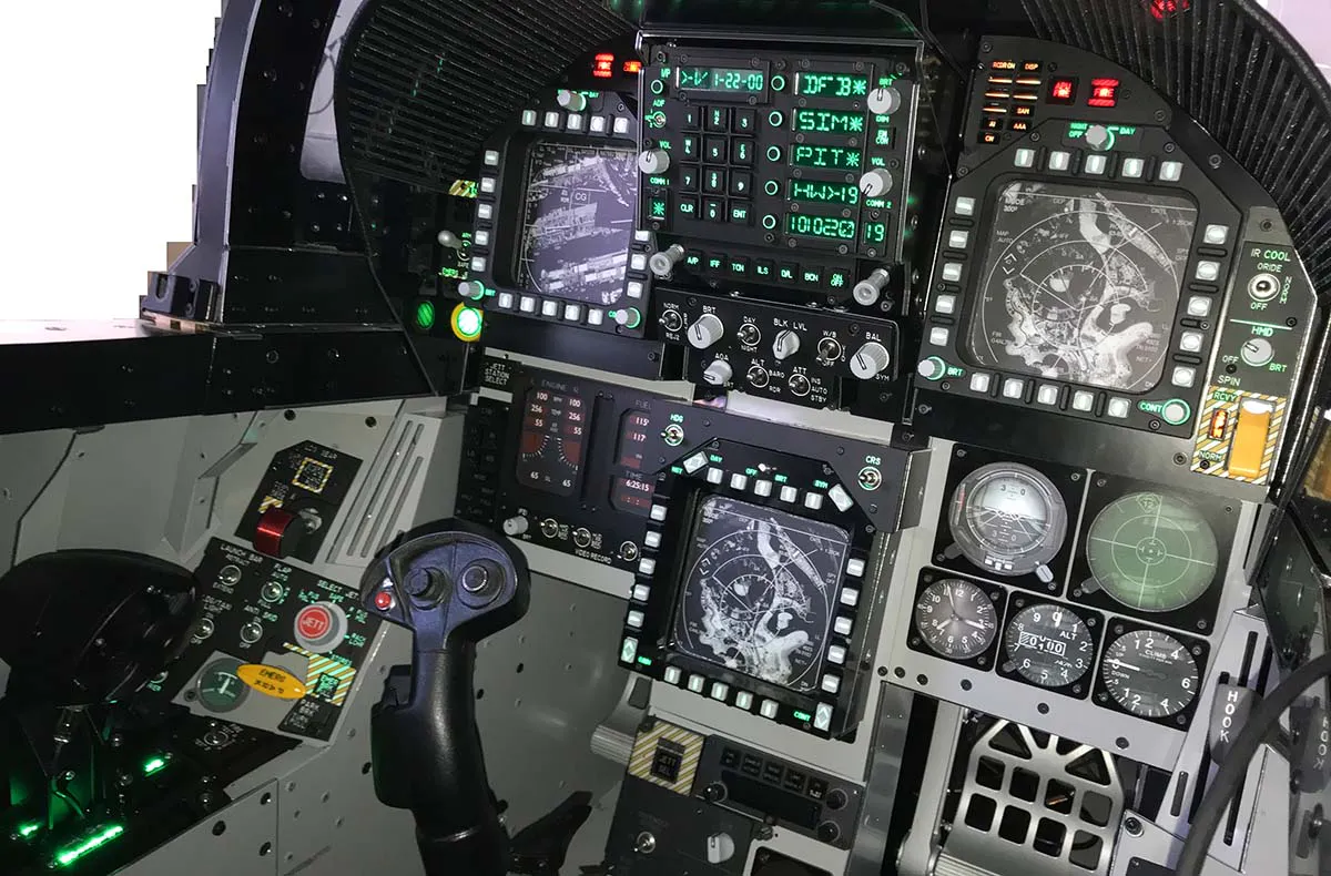 Kampfjet Simulator F18 Hornet (60min) "Maverick for a Day" Hamburg - 2