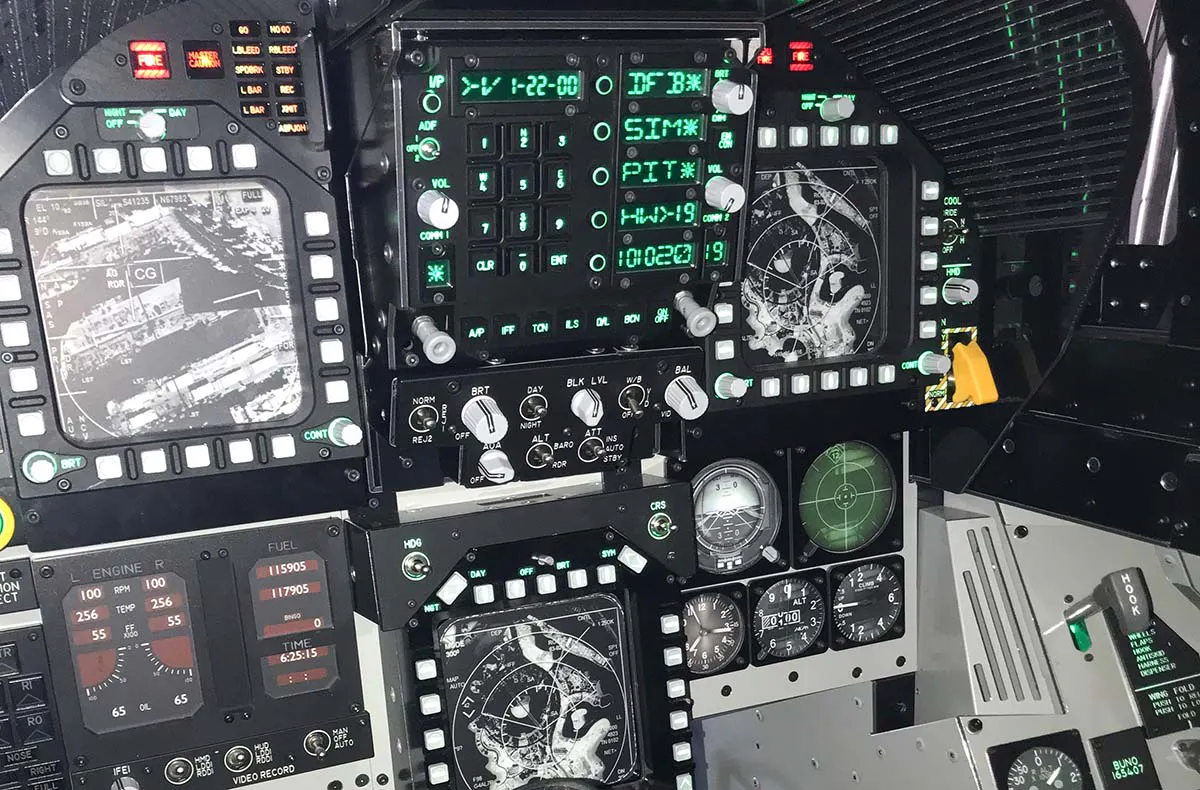 Kampfjet Simulator F18 Hornet (60min) "Maverick for a Day" Hamburg - 4