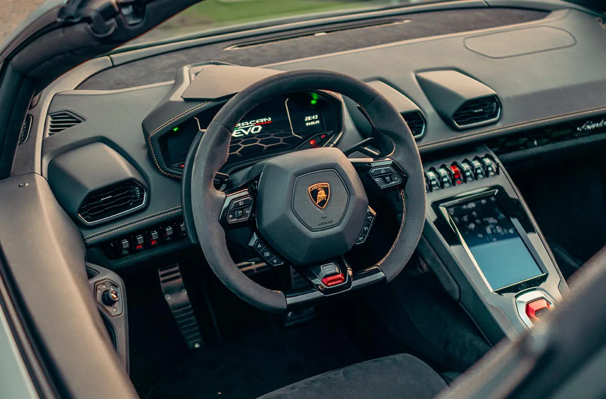 Lamborghini Huracan Evo Spyder fahren Widnau (3 Std.) - 2
