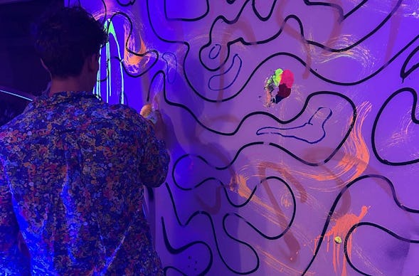 Action Neon Painting München