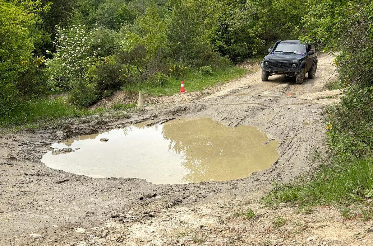 Offroad-Renntaxi am Nürburgring im LADA - 4