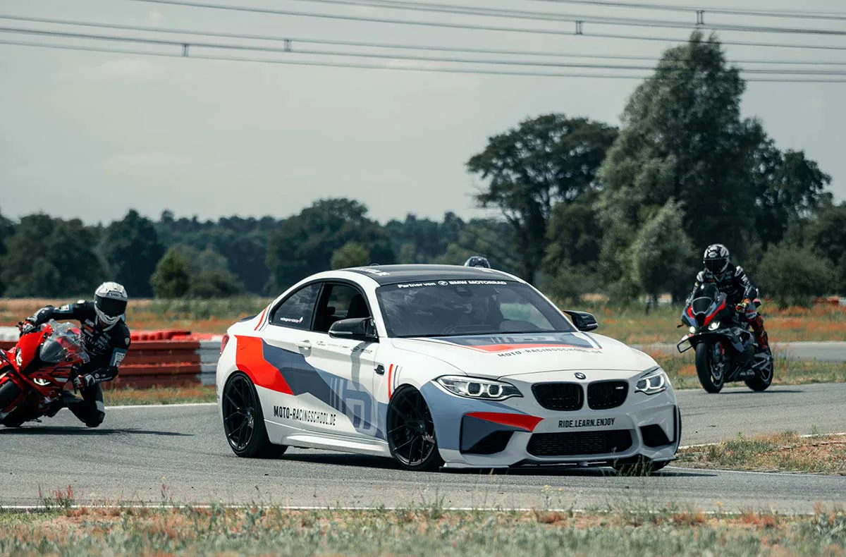 Rennstreckentraining und Renntaxi BMW M2 Oberlungwitz - 1