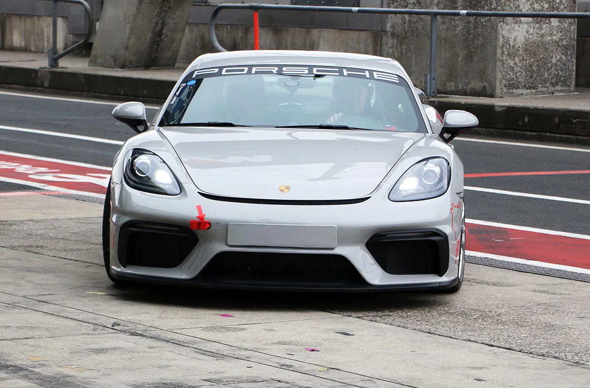 Renntaxi fahren Porsche GT4 Bad Driburg - 5