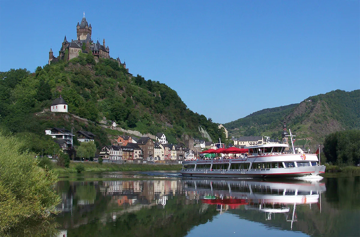 Schifffahrt mit Weinprobe und Burgführung Cochem - 1