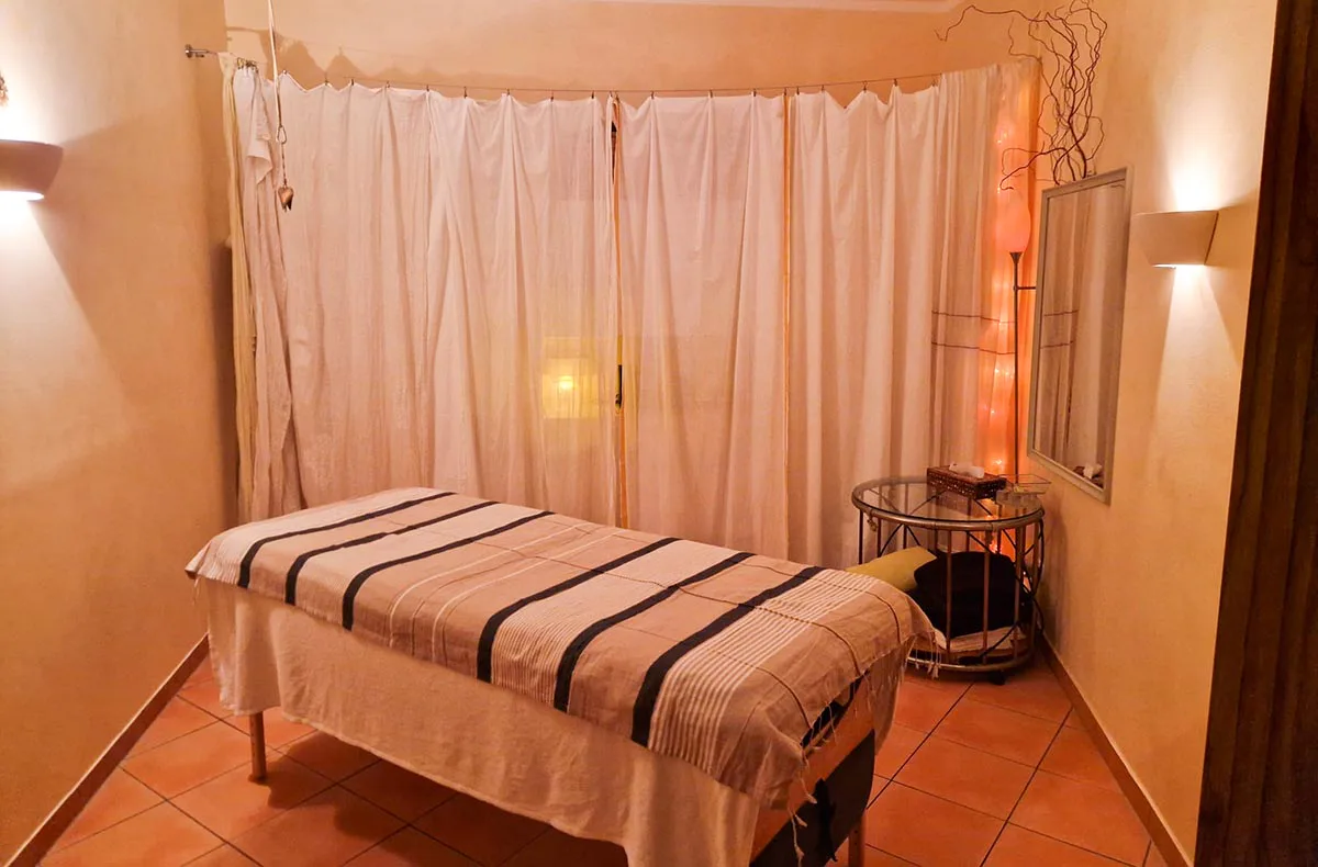 Schröpf- und Körperwickelmassage für Frauen München - 4