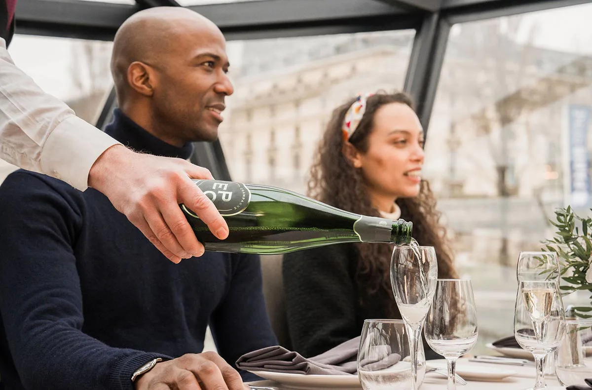 Bootsfahrt auf der Seine in Paris mit Mittagessen - 3