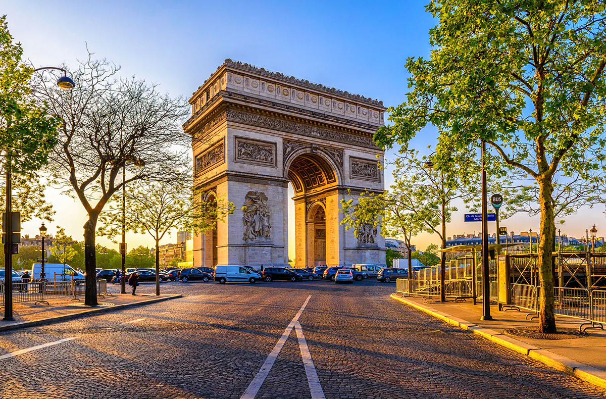 Städtetrip Paris mit Bootsfahrt auf der Seine für 2 - 6