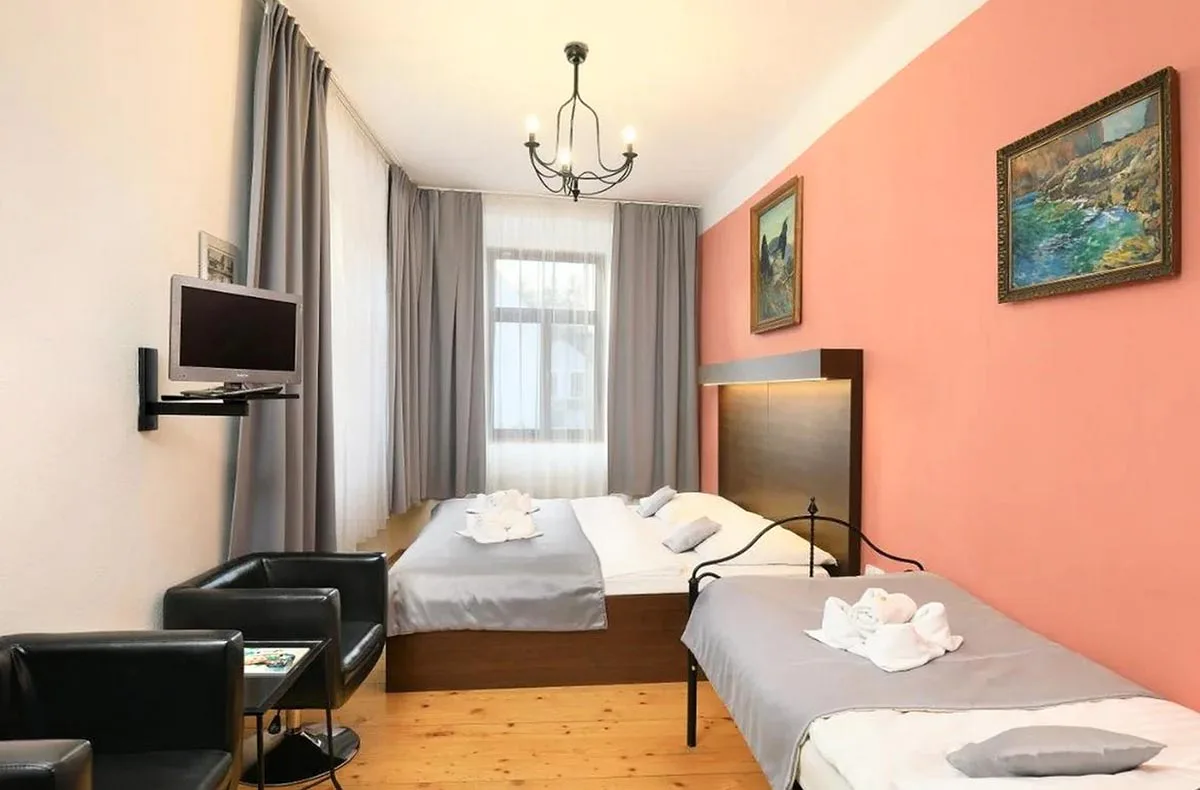 Städtetrip Prag für 2 (2 Nächte) - Hotel U Martina - 1