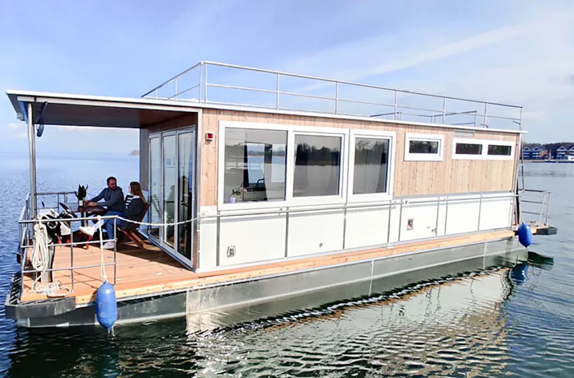 Übernachtung auf dem Hausboot mit Sauna Rechlin (3 Nächte)