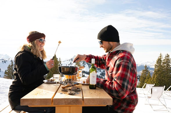 Übernachtung im Romantik-Iglu Gstaad für 2 (1 Nacht)