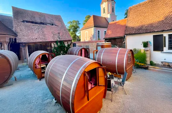 Übernachtung im Weinfass mit Schnitzeljagd Ipsheim für 2 (1 Nacht)