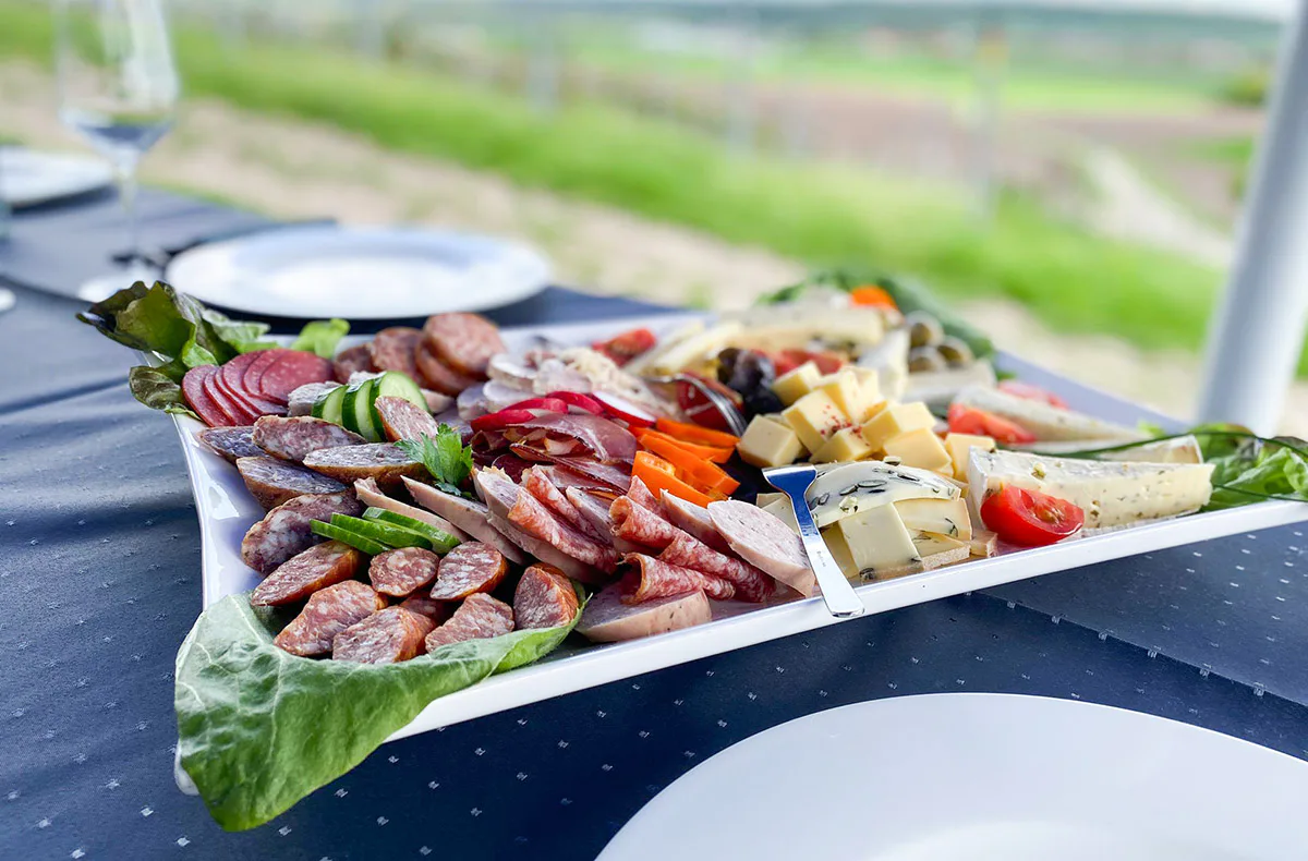 Weinbergwanderung Ulsenheim mit Verkostung und Brotzeit - 2